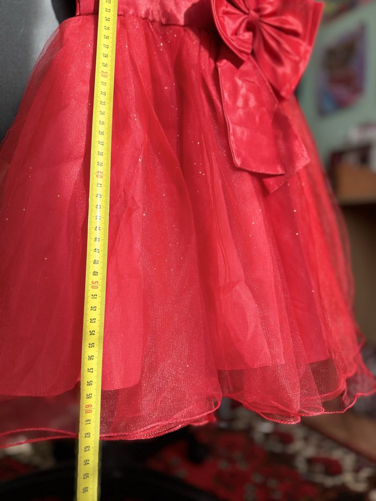 Платье сукня плаття нарядное святкове 5 років