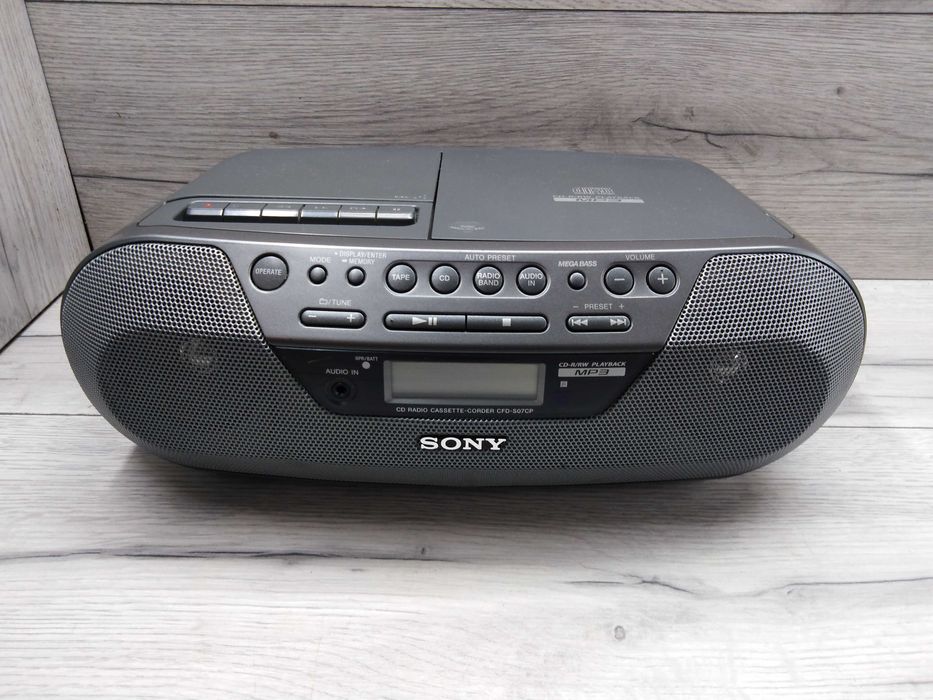 Radio Boombox Sony Cd Audio Fm/am Kaseta