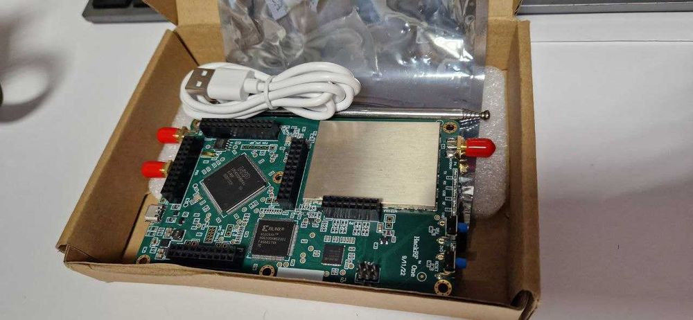 SDR Анализатор спектру HackRF One
