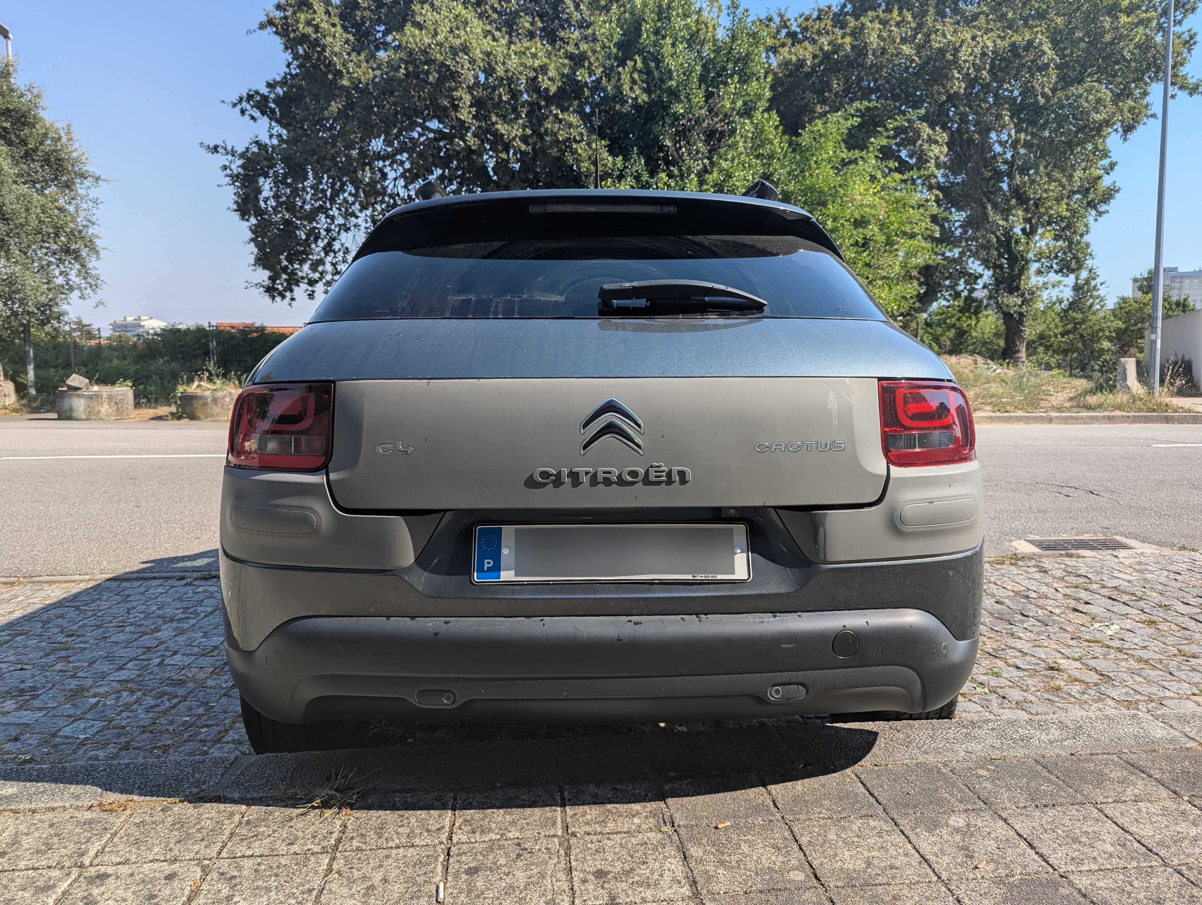 Citroën C4 Cactus 1.2 110cv – 2015 – Impecável | 111.000 km