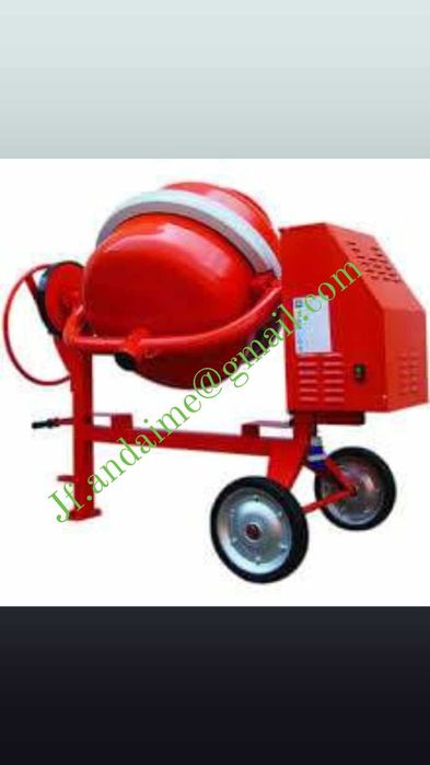 Betoneiras E vibradores betão