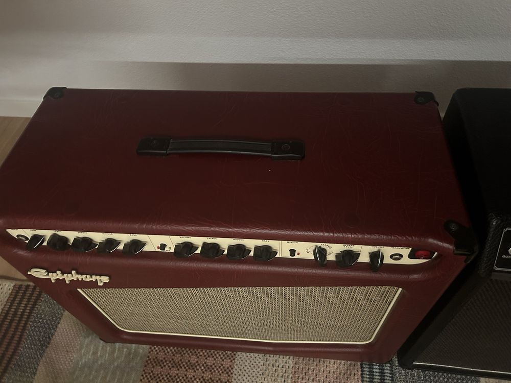 Amplificador - Epiphone Triggerman 60 DSP
