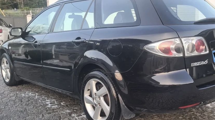 Mazda 6 2004.