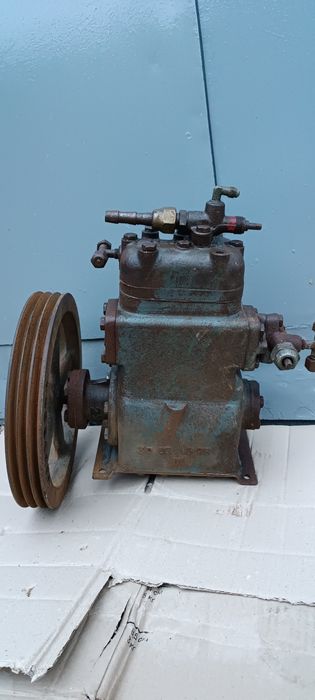 Компрессор автомобильный