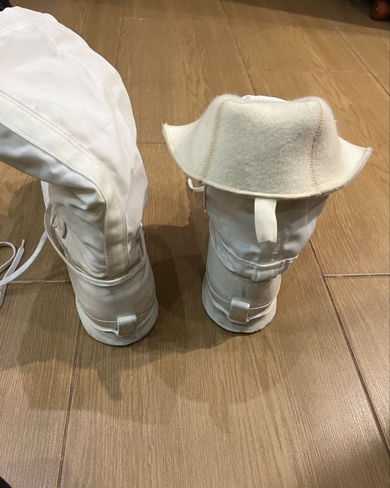 Canadian Mukluk boots archive