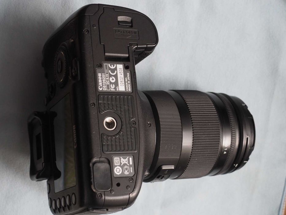 Canon EOS 7D mk I + Sigma 18-200mm f3.5-6,3 DC HSM Conterporary
