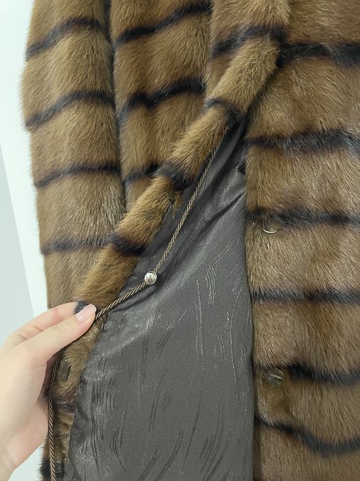 Продаю норкову шубку