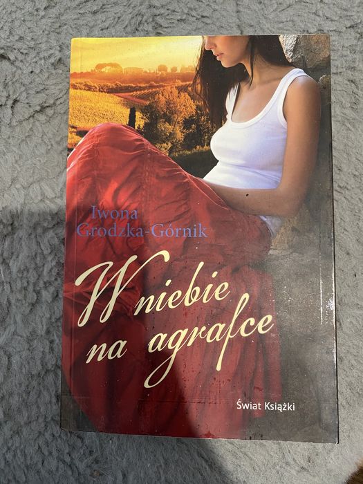 Książka - W niebie na agrafce