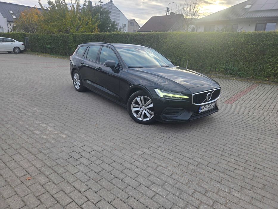 Volvo V60 2018r 2.0 Diesel 150KM  Ledy Alu Navi z GWARANCJĄ