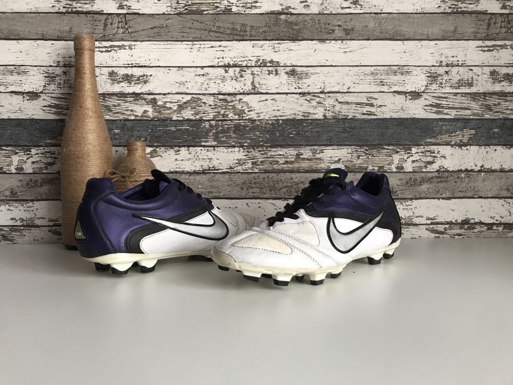 Футбольне взуття(копи, бутси) Nike CTR