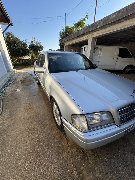 Mercedes Benz - C 220D