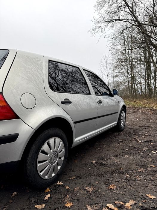 Продам Volkswagen golf 4