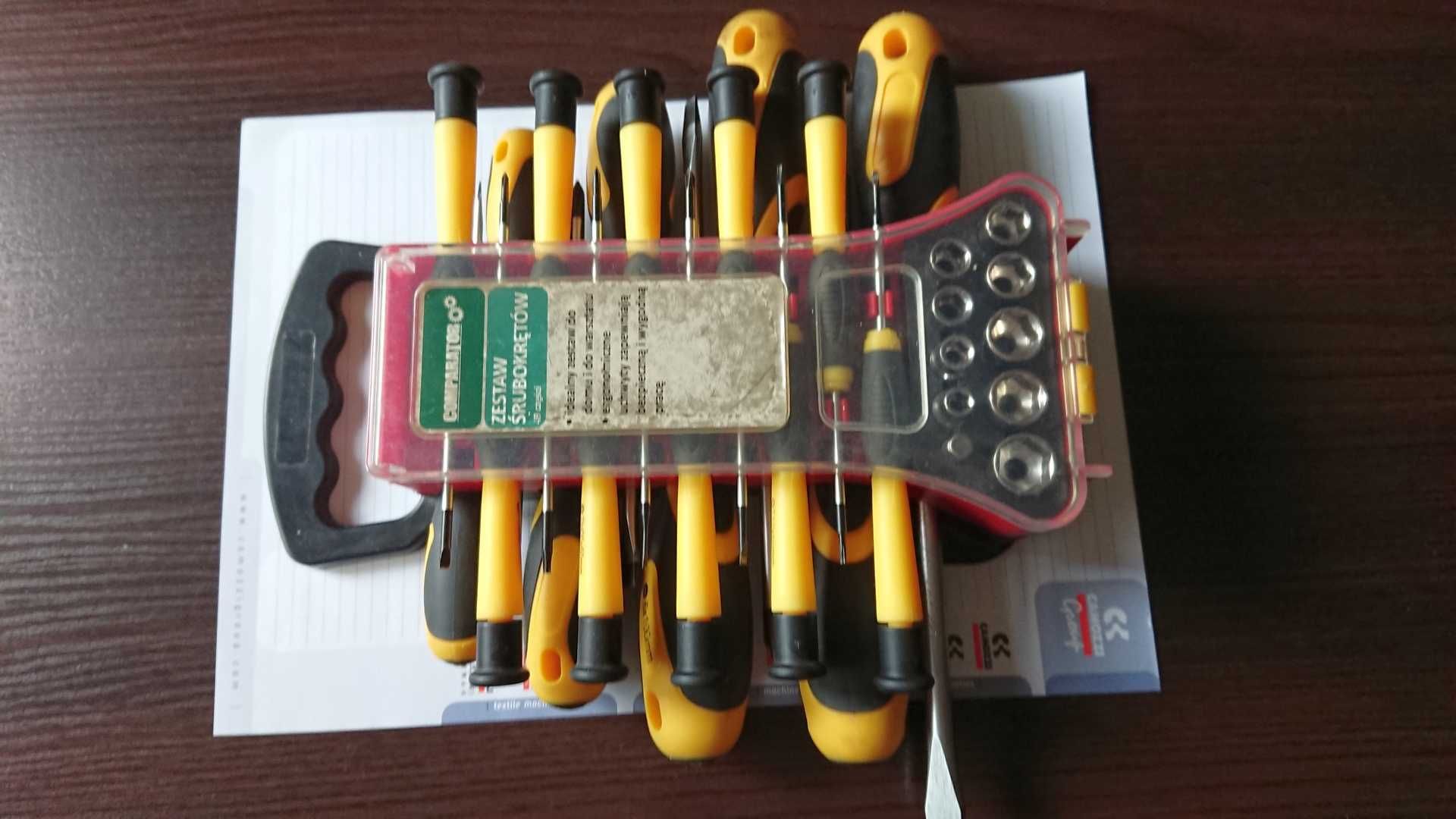 Comparator Zestaw śrubokrętów 49 części