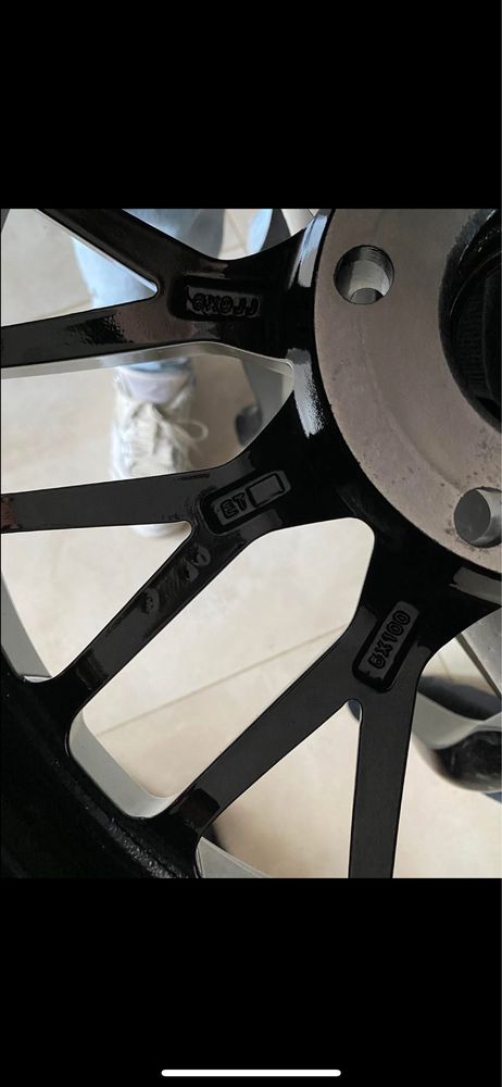 Komplet Felg 18 cali Shadow Chrome Rant