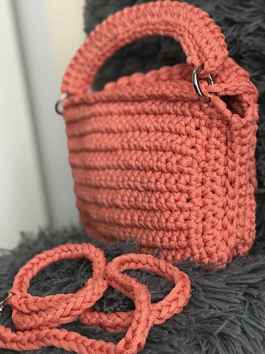 Nowa Brzoskwiniowa torebka . Handmade