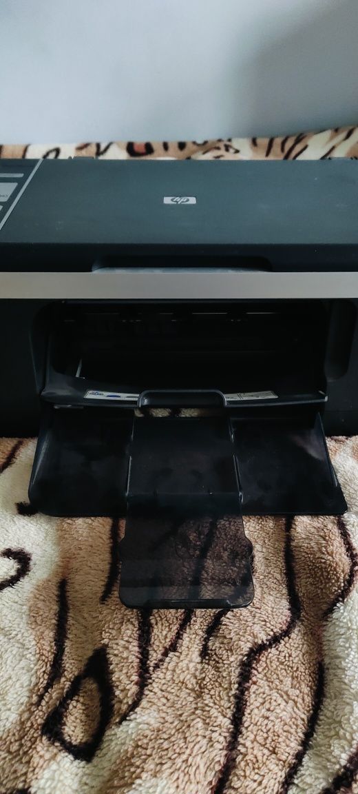 Urządzenie wielofunkcyjne drukarka HP deskjet F4180