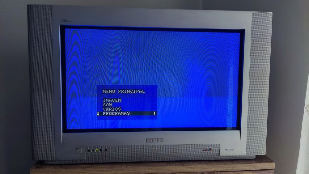 Televisão Philips 28" 16:9