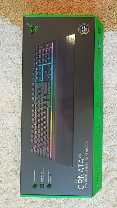 Продаю клавіатуру Razer Ornata V3