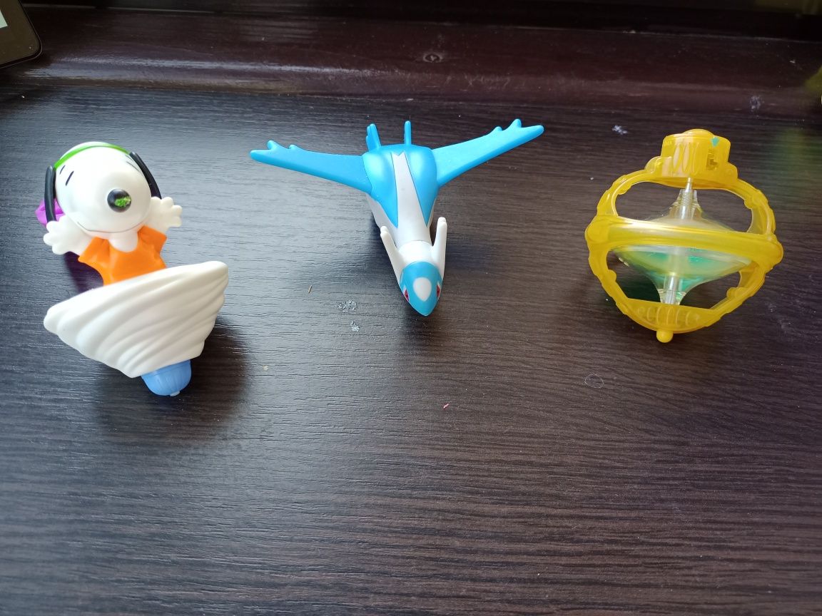 Игрушки Макдональдс  разные