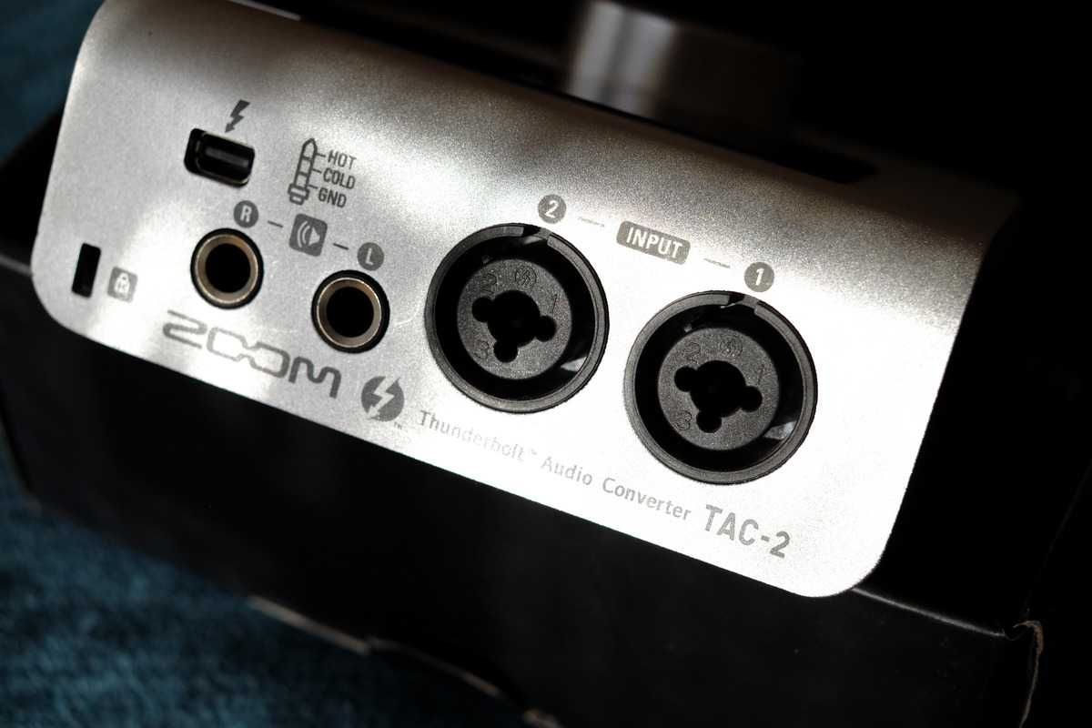 Interfejs audio Zoom TAC-2 Thunderbolt (pod Mac'a)