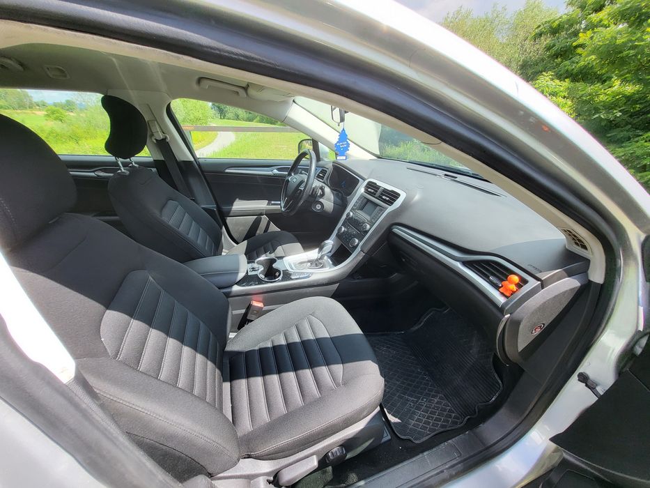 Sprzedam forda mondeo mk5 2016 rok ,  164 tyś przebiegu