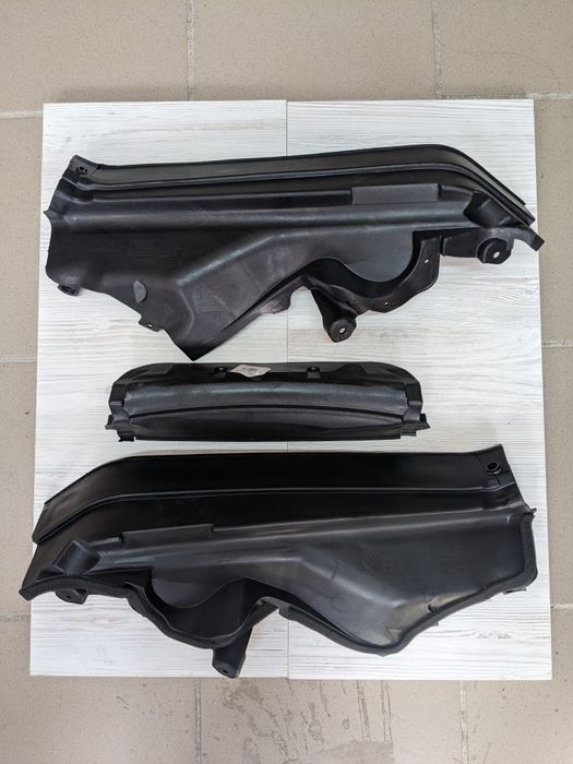 Жабо BMW Х5 Х6 Е70 Е71 Пластик під лобове скло Перегородка