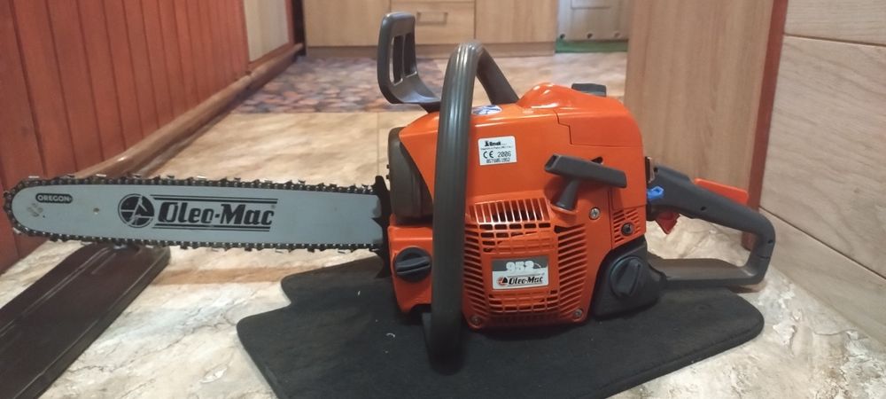 Pilarka spalinowa Oleo Mac 952