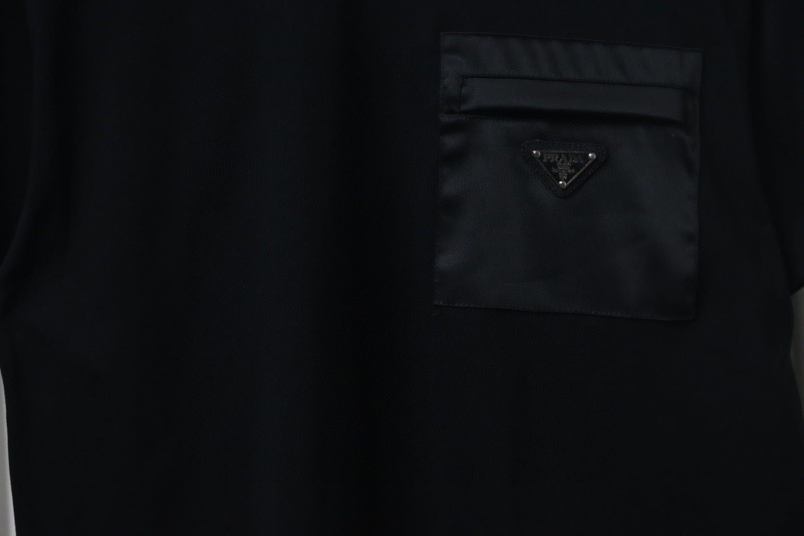 Футболка Prada нова