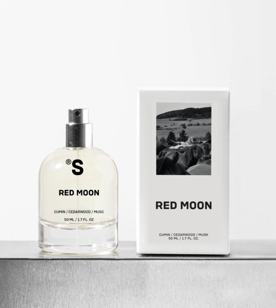 Red Moon Sisters Aroma