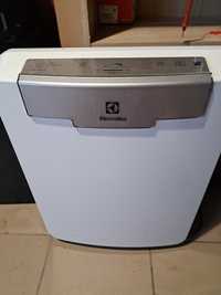 Oczyszczacz powietrza Electrolux EAP300
