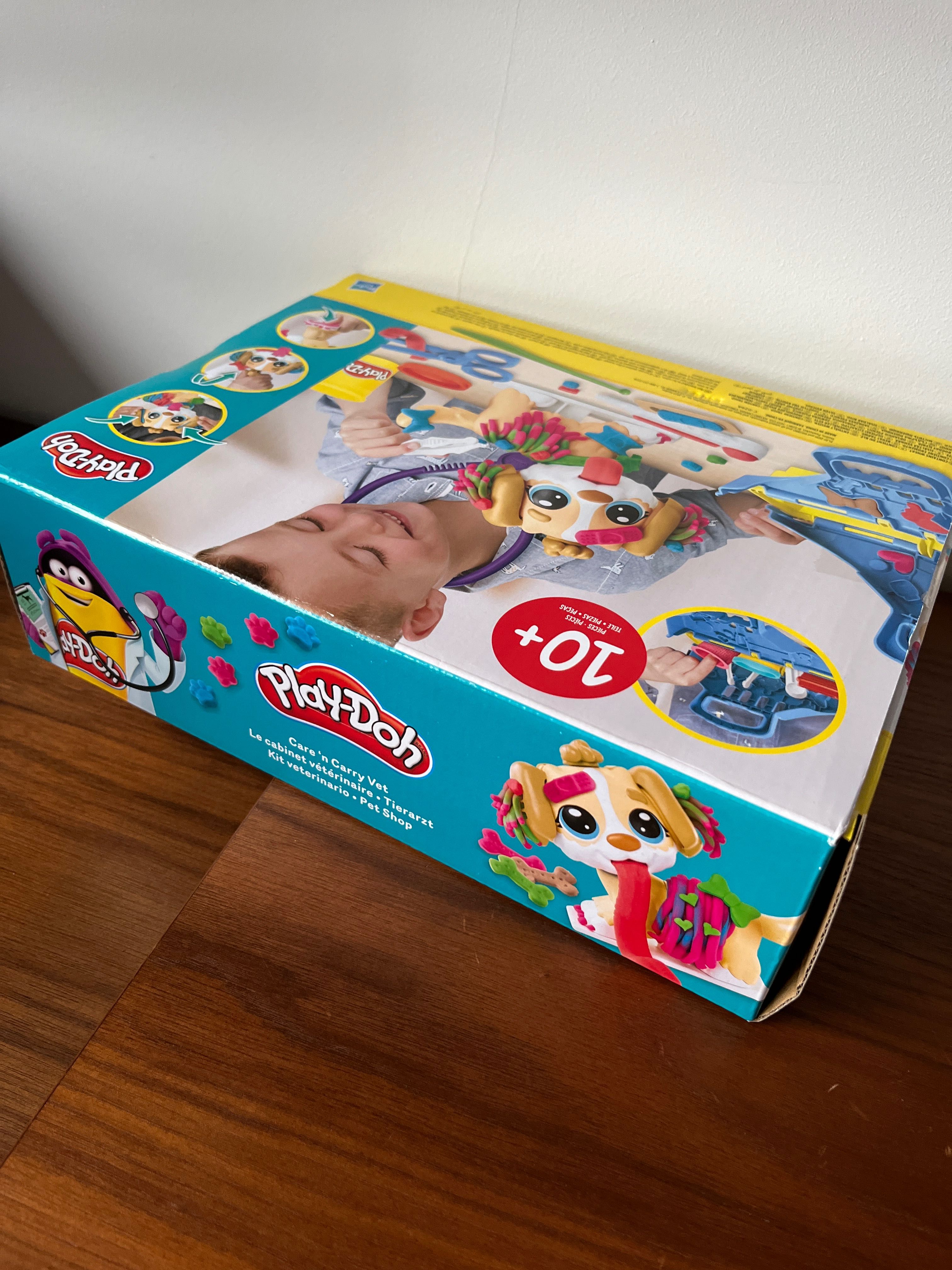 Hasbro Ciastolina Play Doh Wizyta u weterynarza weterynarz pesek F3639