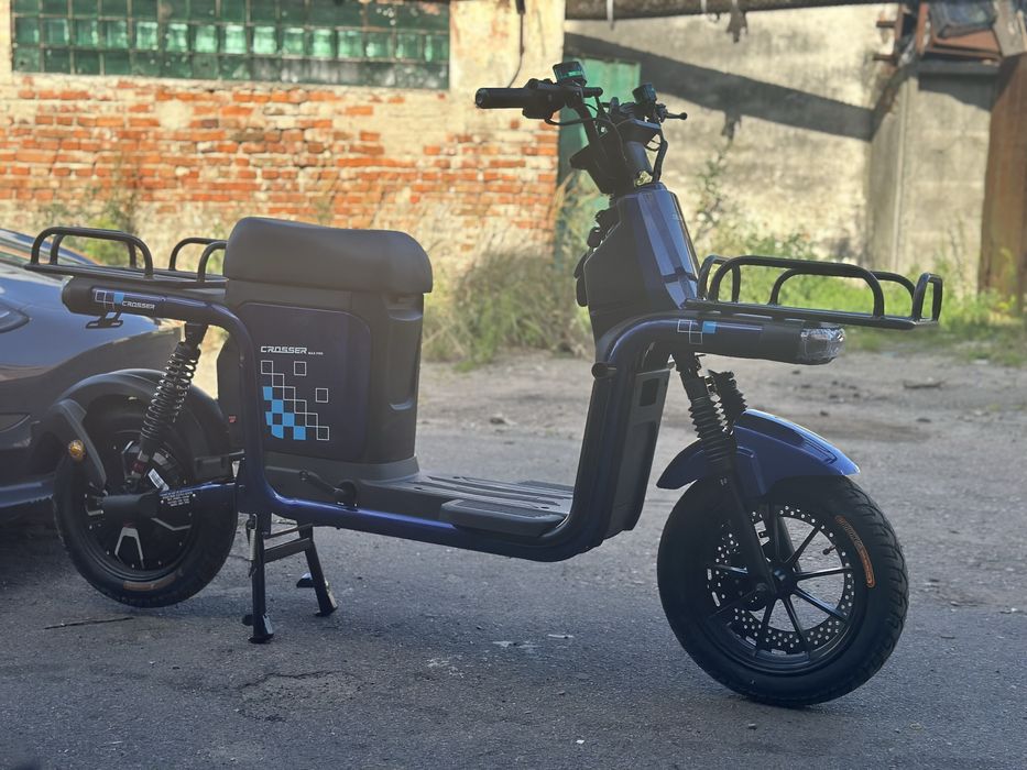 Оренда електроскутерів Львів Crosser Fada 200+км пробіг