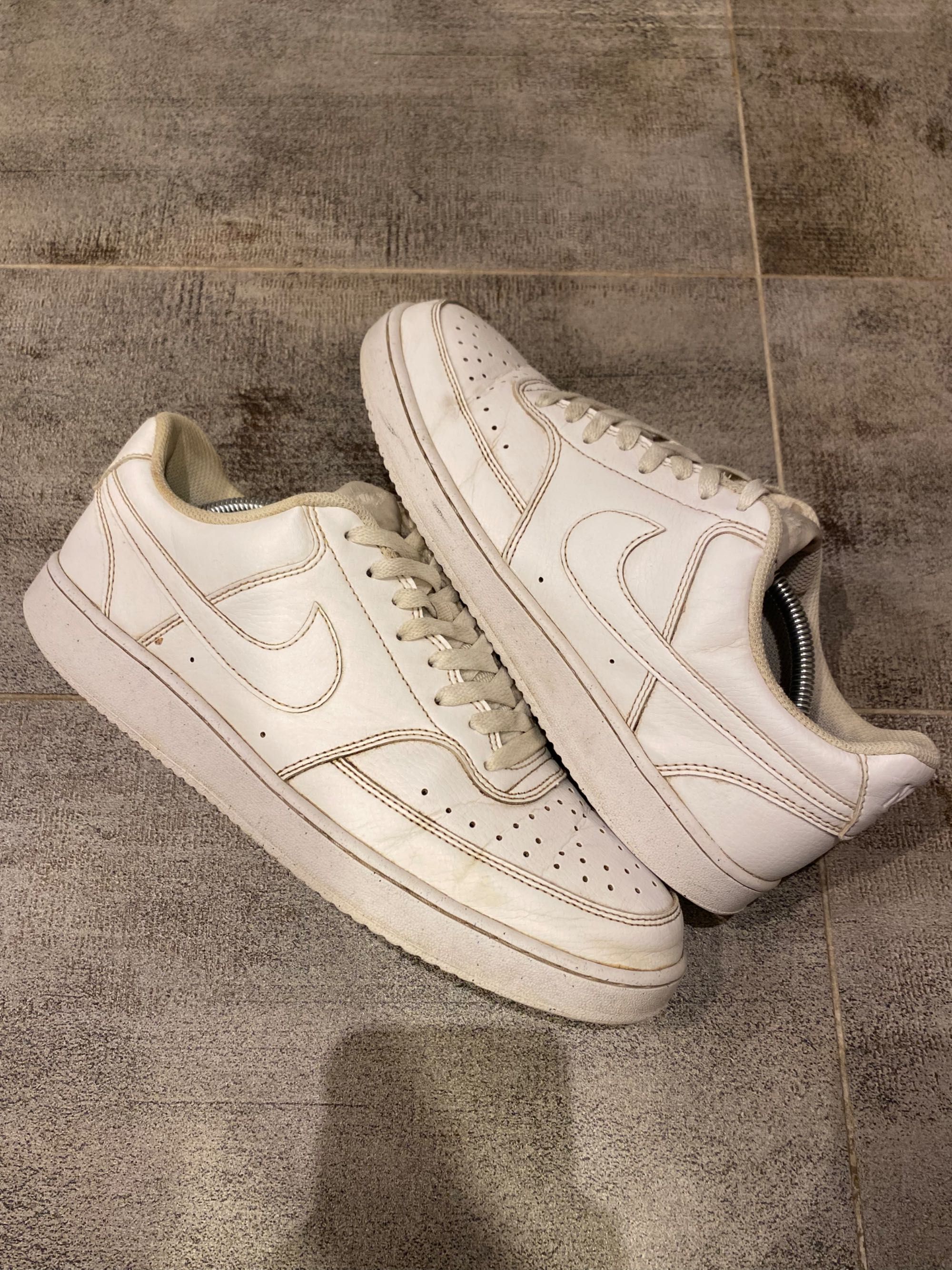 Nike Court 44 r 28,5 cm buty sportowe sneakersy białe low adidasy whit