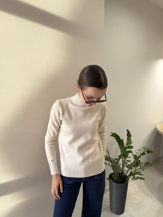 Молочна трикотажна кофта Solmar, котонова, з комірцем, базова, xs-s