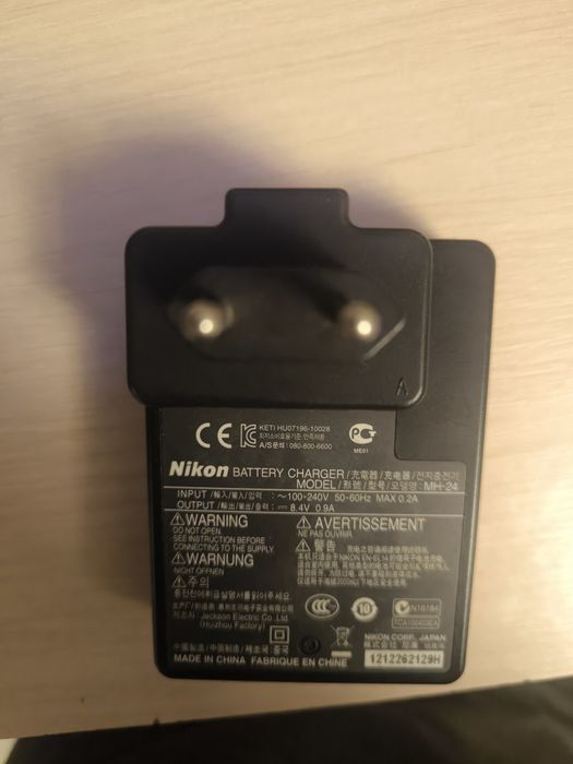 Nikon d3100 продам в хорошем состоянии