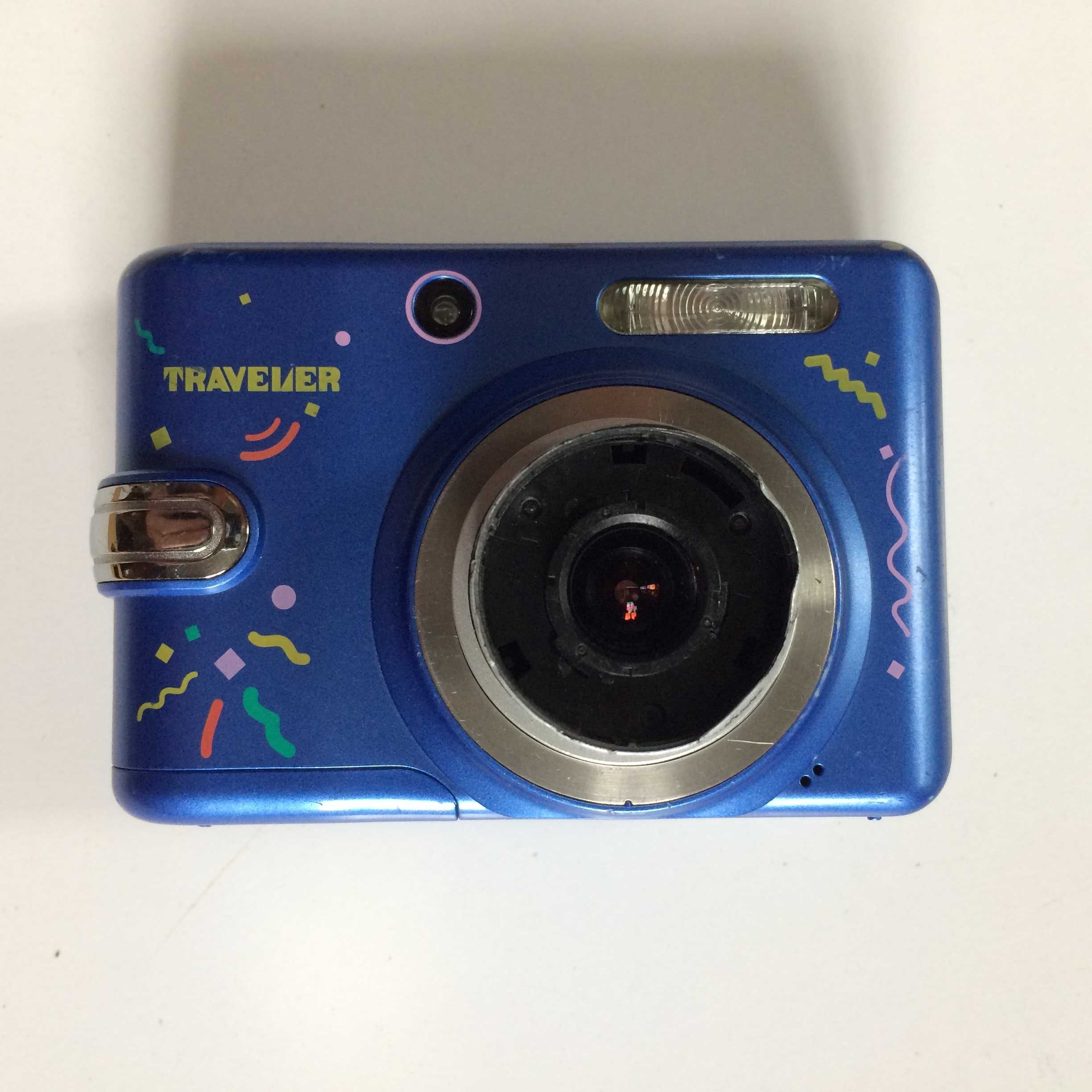 Фотоапарат Traveler маленький. Модель HS 9