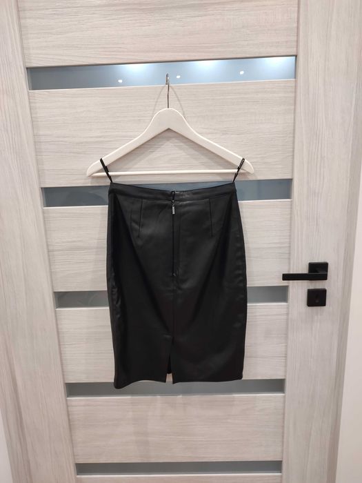 Spódnica ołówkowa czarna skórzana mohito s/m