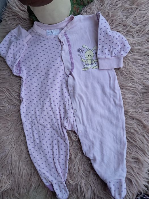 Zestaw 4 sztuki pajacyków na dziewczynkę