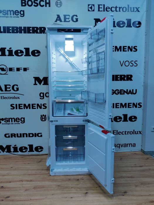Ексклюзив! Високий вбудований холодильник AEG SCE819E5TS. 90cm. Italy!