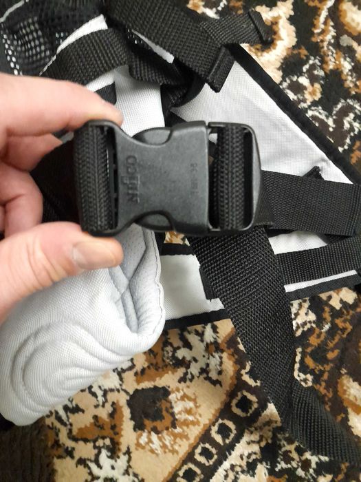 Ерго рюкзак-кенгуру chicco Go baby.