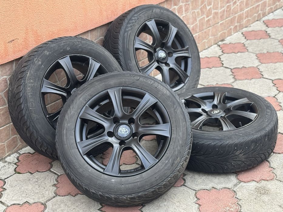 Диски с зимней резиной R15 5x114.3 185/65/15 Киа Мазда Ниссан