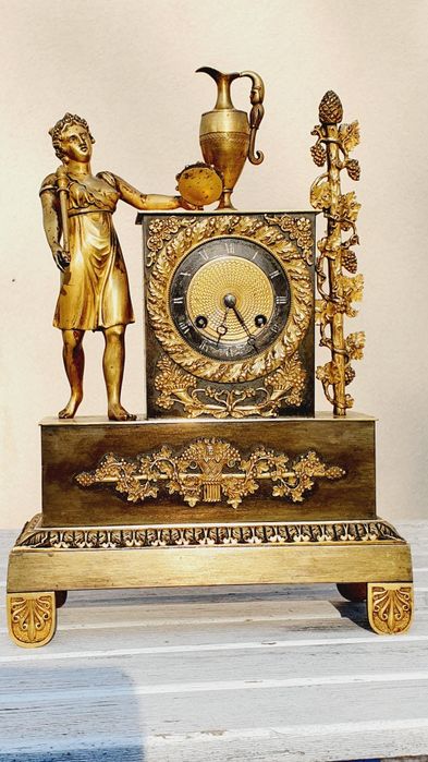 Zegar kominkowy brąz złocony antyk XIXwiek Empire