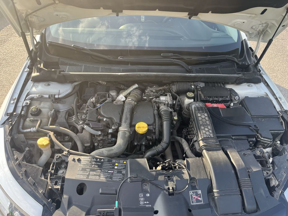 Renault Megan 4 1.5 до 30.11