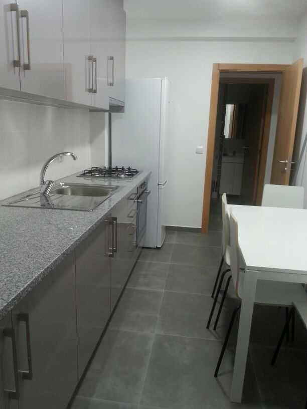 Quarto Rapariga a 600metros da ESECS