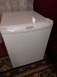 Холодильник Whirlpool WRT 086