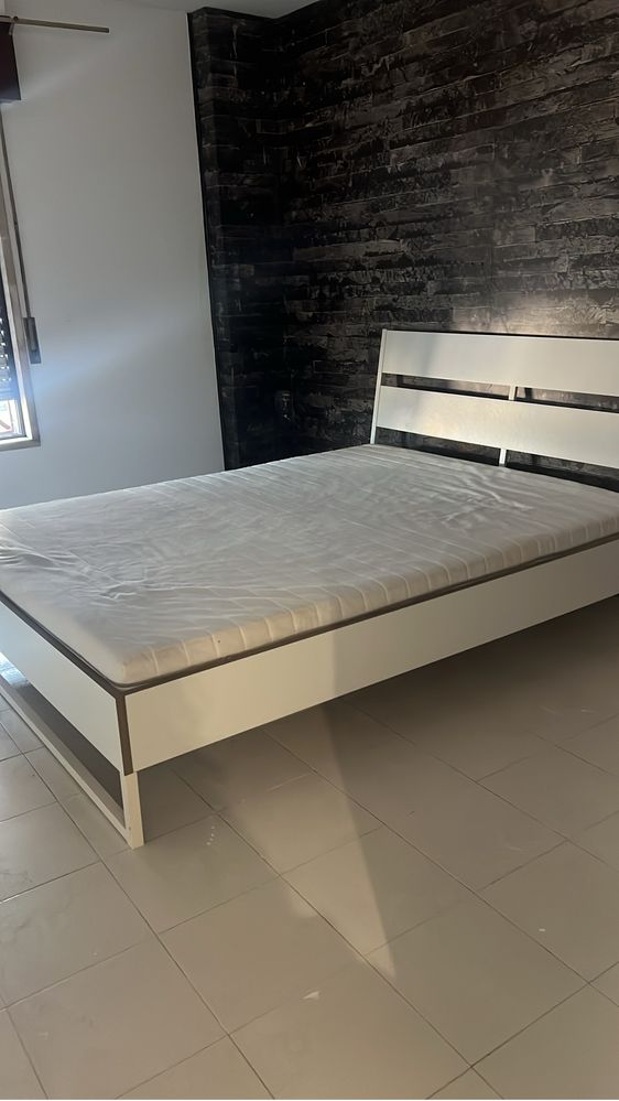 Quarto para arrendar