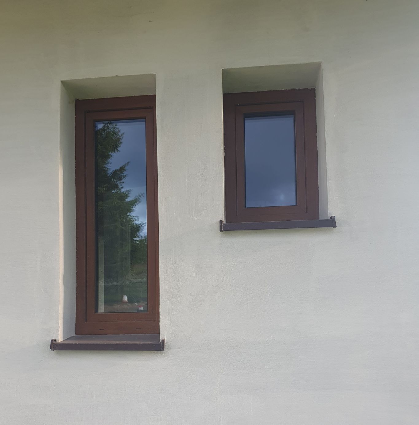 Dzwi balkonowe  i okna kolor zloty dąb