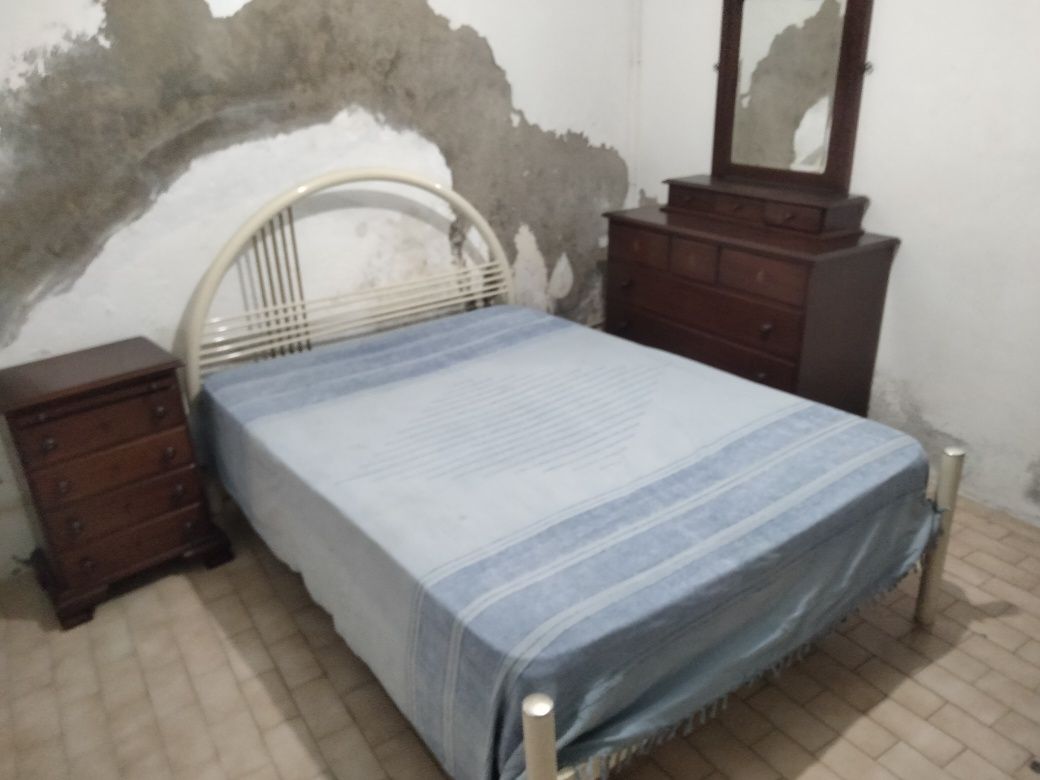 Quarto de casal com colchão