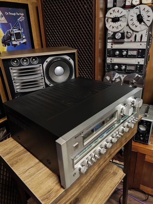 Amplituner SONY STR-V7 Vintage Monster