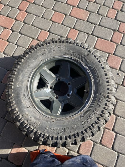 Продам Диски на НИВА ,УАЗ